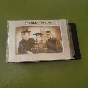 NWOT Silver Friends Forever Graduation Photo Album W Front Frame